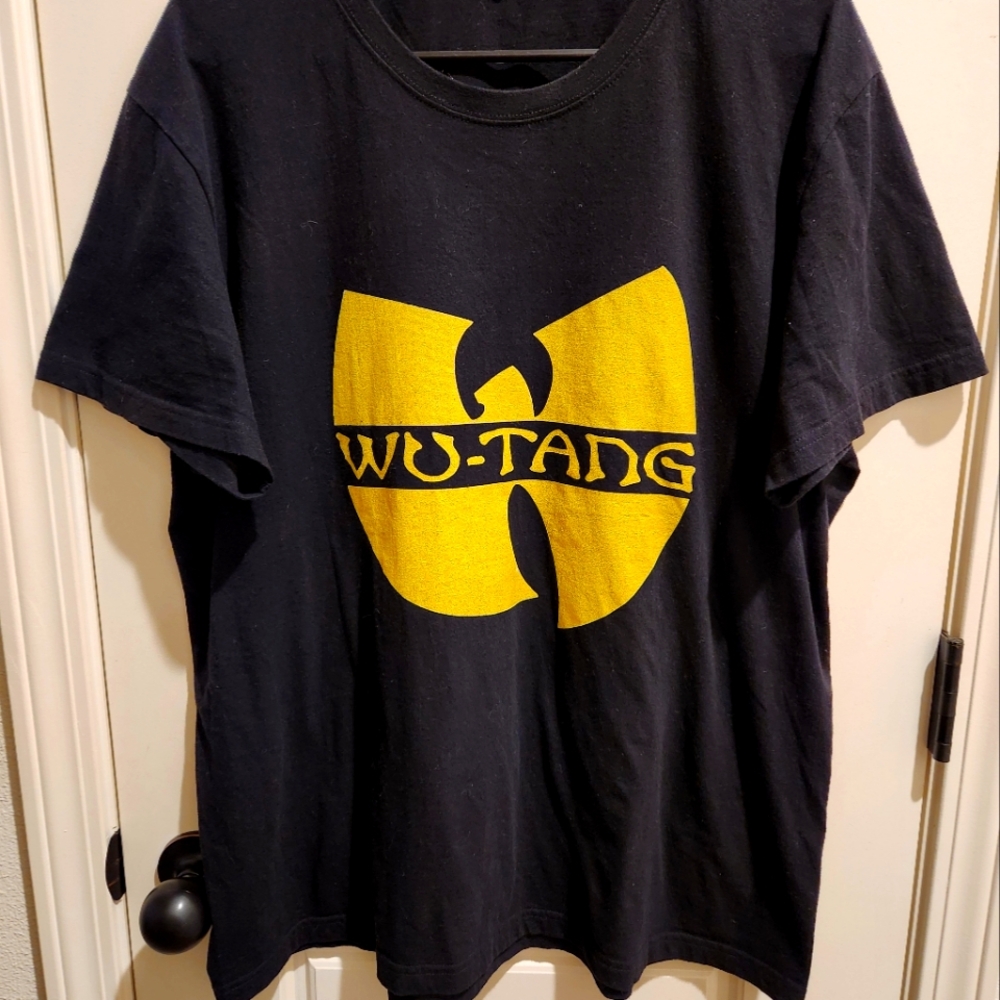 Mens Large Wu Tang Tee Shirt